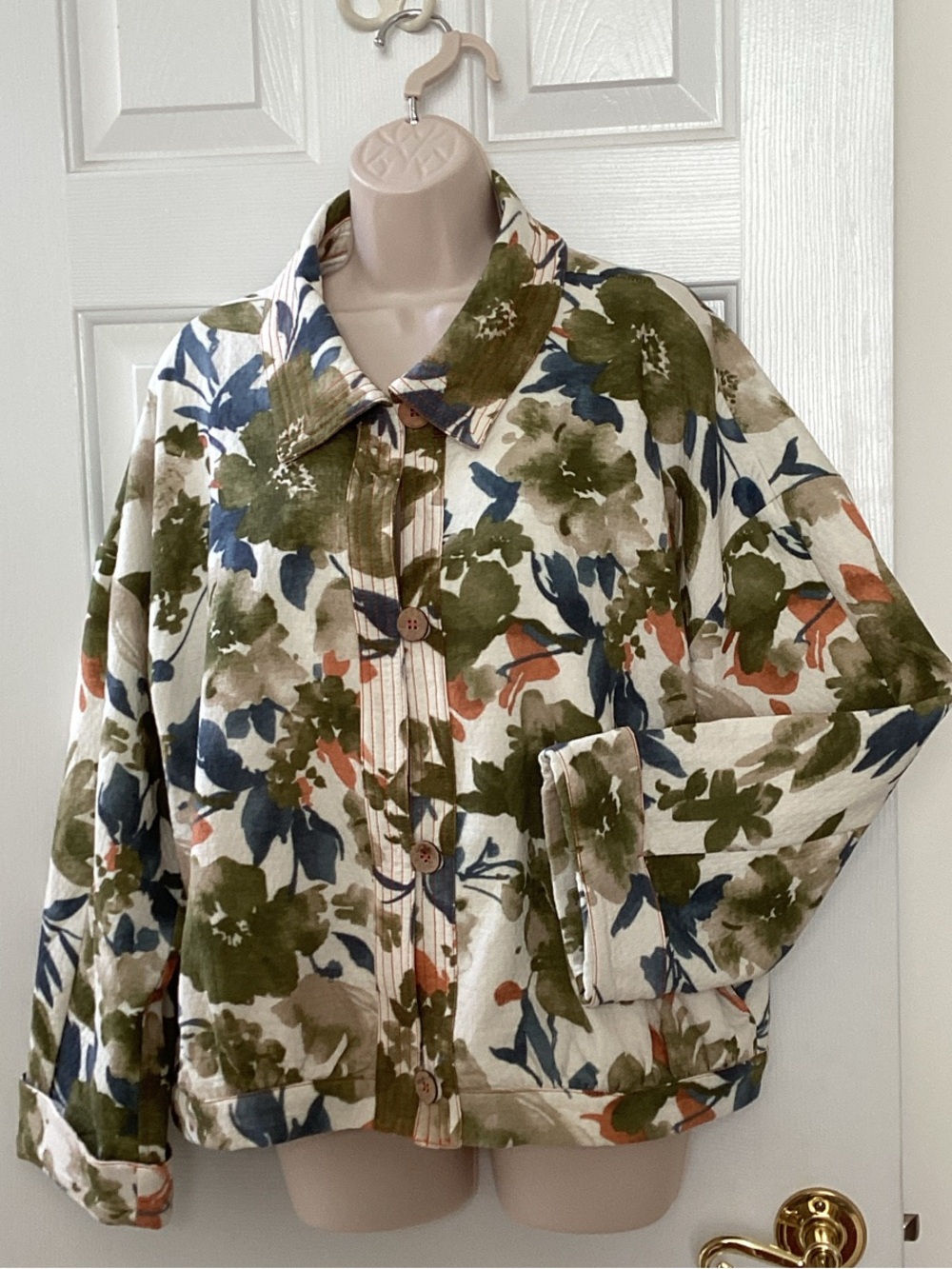 Artistic Works by Lu cropped floral jacket Unique artistic Cottagecore